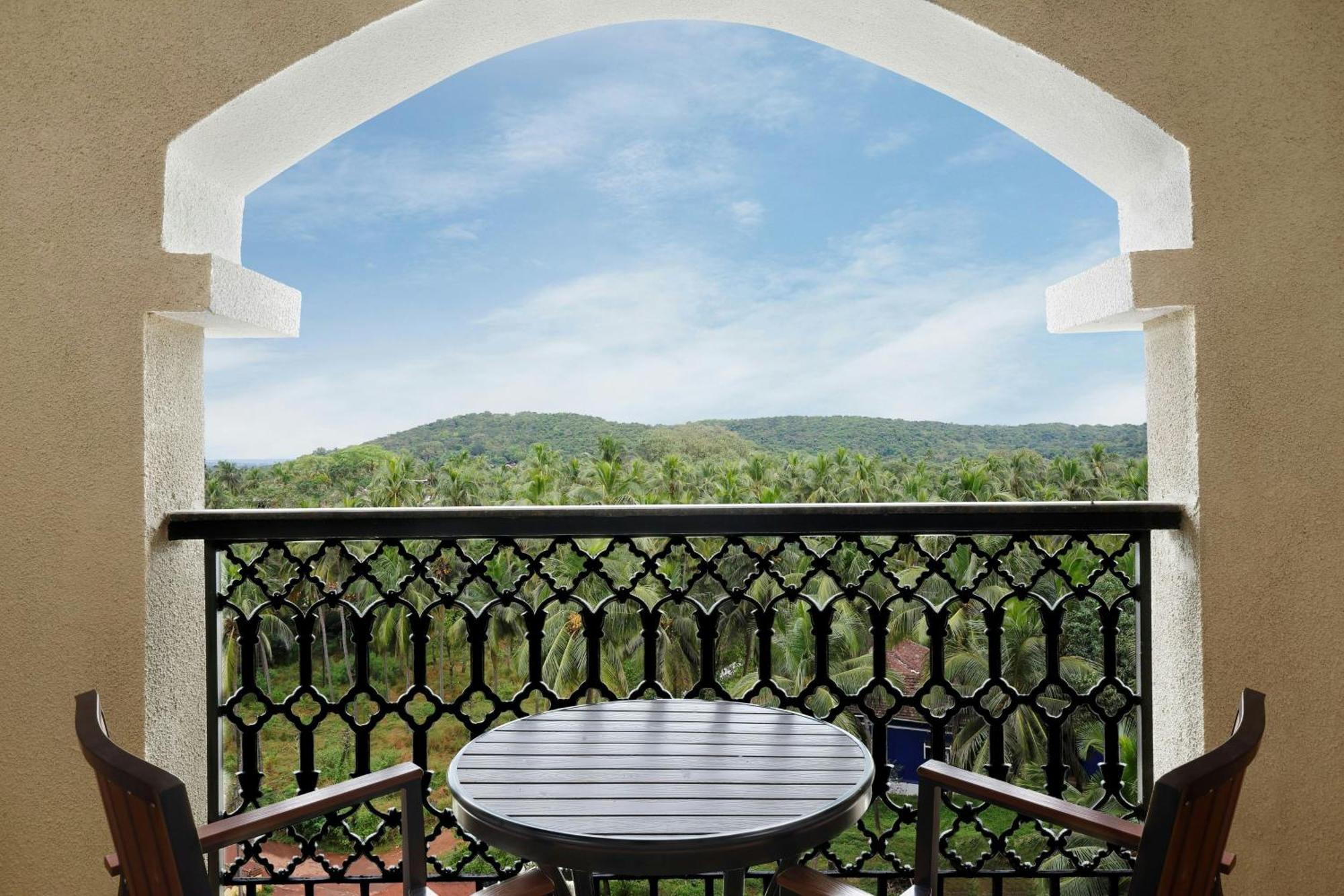 Hotel Fairfield By Marriott Goa Calangute Zewnętrze zdjęcie